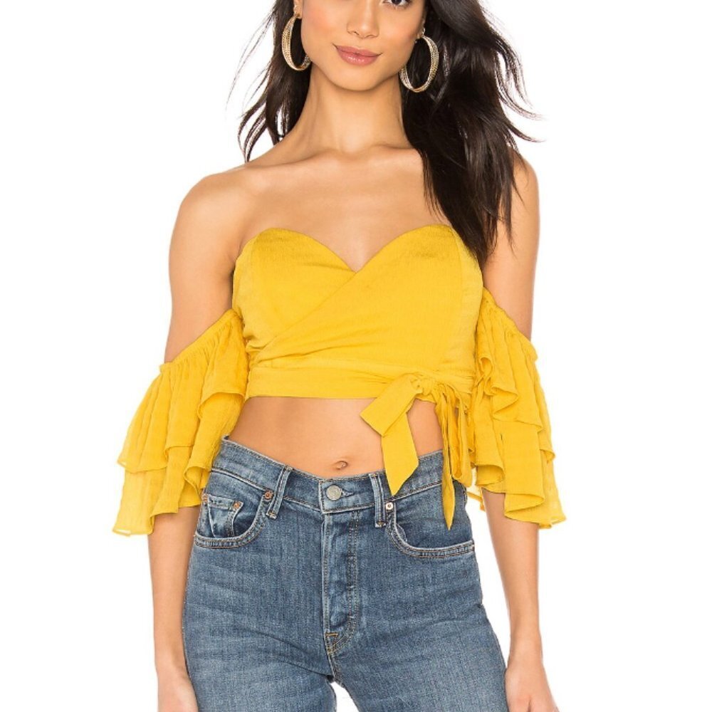 NWOT superdown Rae Wrap Tie Top in yellow size small - Picture 3 of 4